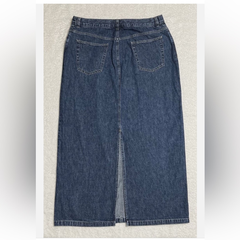 Vintage Jones Jeans VGUC long Blue Denim Skirt with high slit in back